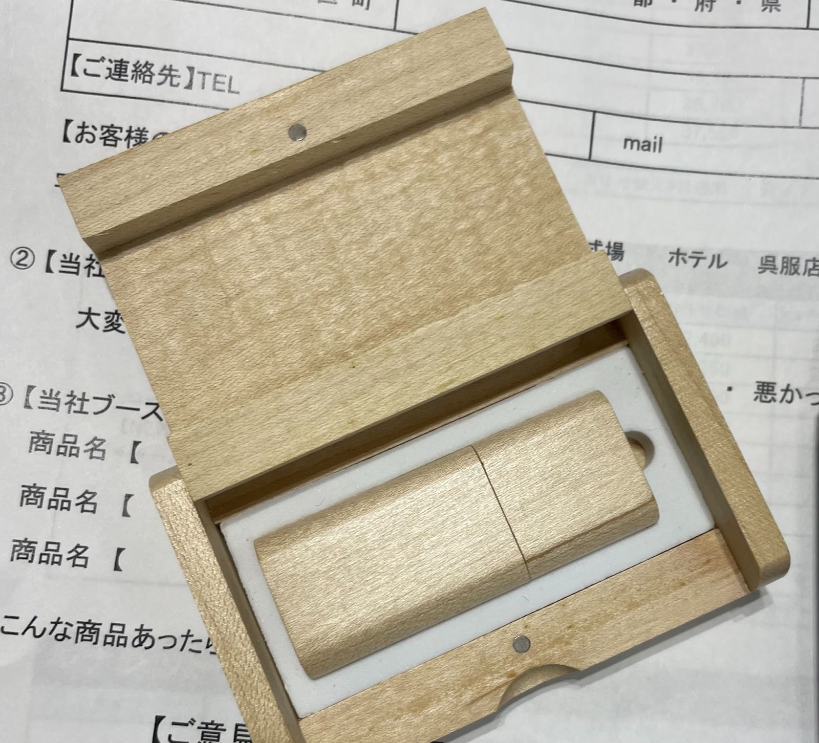 もらって嬉しいUSBメモリのノベルティ|人気の理由と選び方ガイド-1